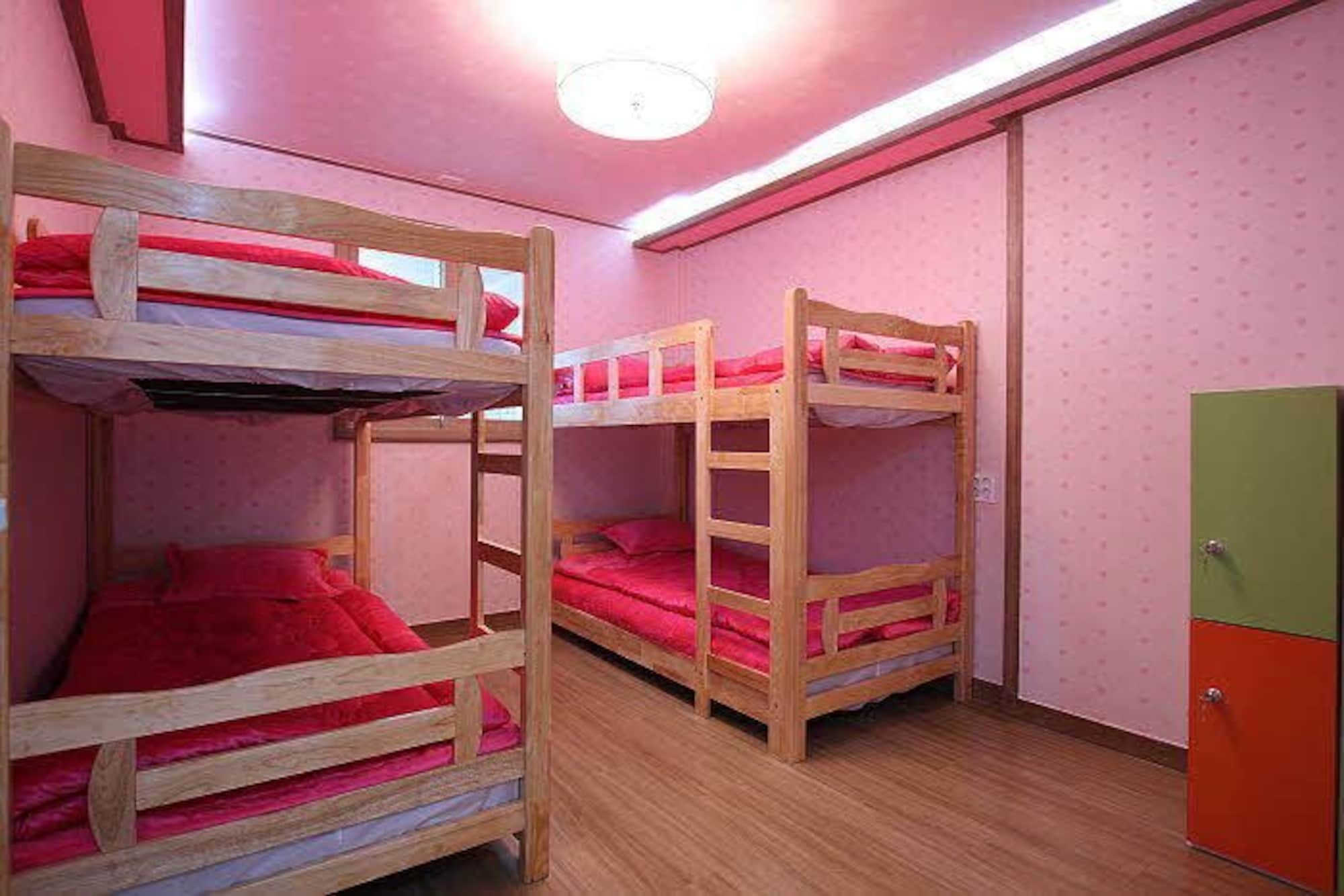 Gyeongju Friend Guesthouse Extérieur photo